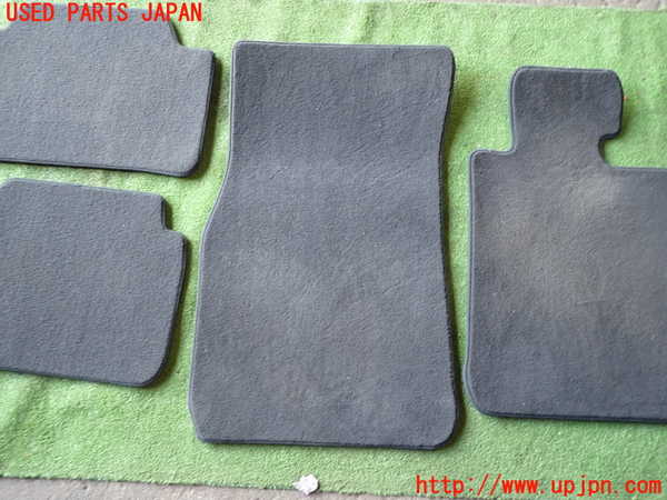 1UPJ-30217800]BMW 118i F20(1R15)フロアマット 中古_m0003.jpg
