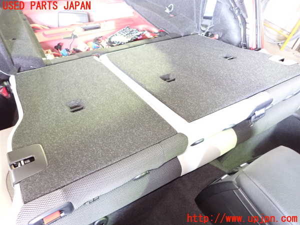1UPJ-30217385]BMW 118i F20(1R15)リアシート 中古_m0005.jpg