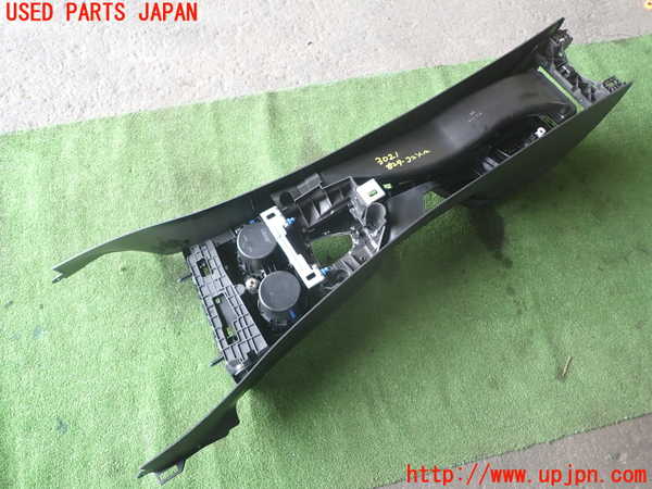 1UPJ-30217540]BMW 118i F20(1R15)センターコンソール 中古_m0005.jpg