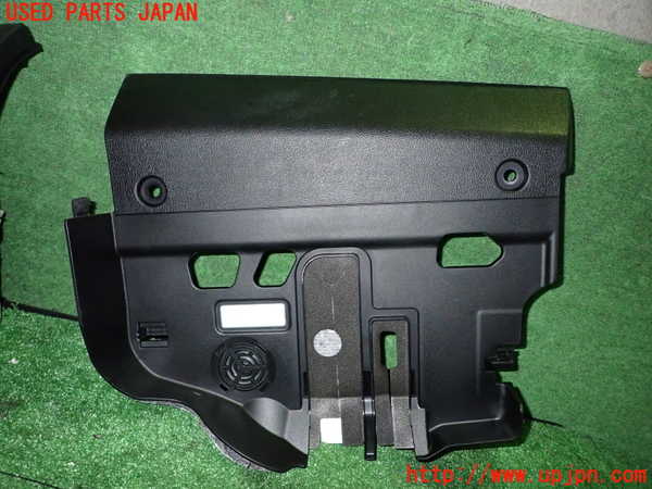 5UPJ-30217691]BMW 118i F20(1R15)内装トリム類1 中古_m0001.jpg