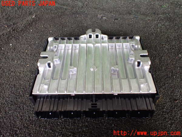 1UPJ-30226120]ランドローバー・レンジローバー スポーツ(LW3KB)サスペンションコンピューター 中古_m0003.jpg