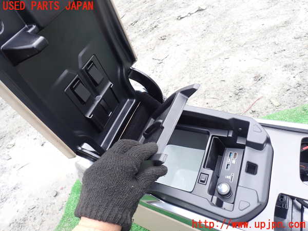 1UPJ-30227540]ランドローバー・レンジローバー スポーツ(LW3KB)センターコンソール 中古_m0002.jpg