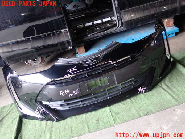 1UPJ-30231010]エスティマ(ACR50W)フロントバンパー 中古_m0001.jpg