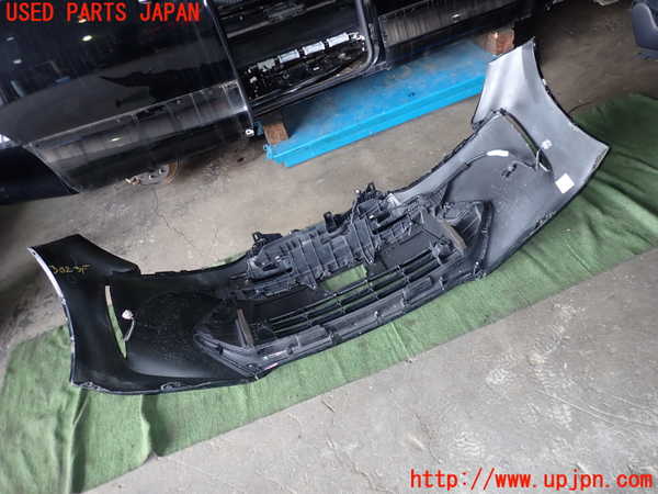 1UPJ-30231010]エスティマ(ACR50W)フロントバンパー 中古_m0005.jpg