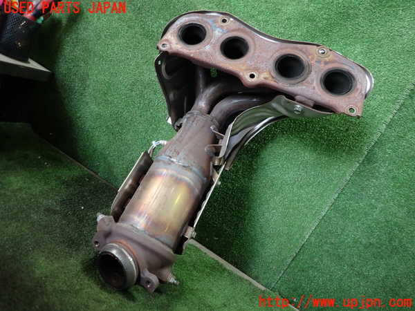1UPJ-30232041]エスティマ(ACR50W)エキマニ1 触媒 マニバーター 中古_m0003.jpg