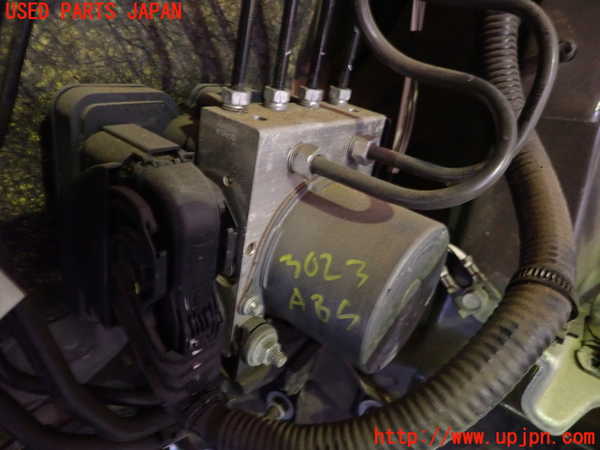 5UPJ-30234040]エスティマ(ACR50W)ABSアクチュエーター 中古_m0001.jpg