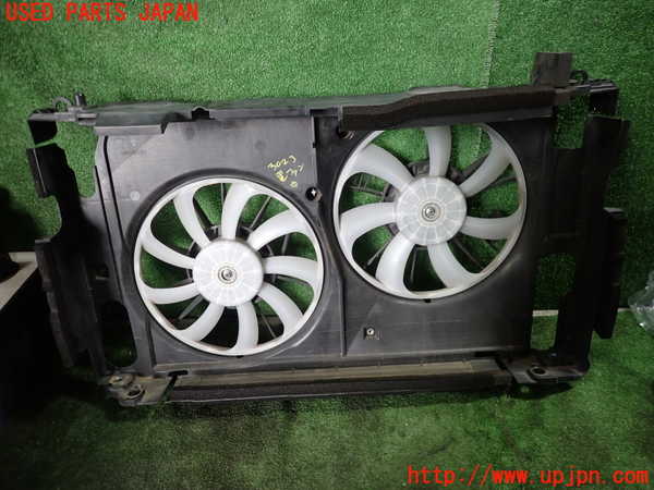 5UPJ-30236836]エスティマ(ACR50W)電動ファン1 中古_m0004.jpg