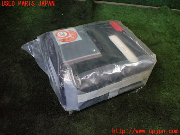 1UPJ-30237805]エスティマ(ACR50W)車載工具 中古_m0002.jpg