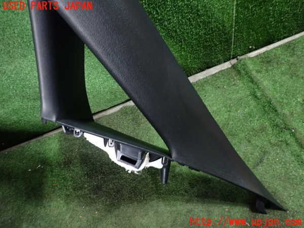 1UPJ-30237660]エスティマ(ACR50W)左フロントピラートリム 中古_m0003.jpg