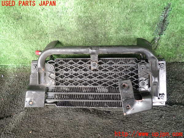 5UPJ-30242481]ジムニー シエラ(JB32W)オイルクーラー1 ジャンク_m0002.jpg