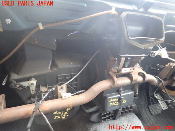 1UPJ-30246081]ジムニー シエラ(JB32W)エバポレーター1 中古_m0001.jpg