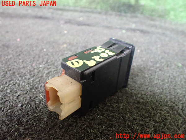 1UPJ-30246306]ジムニー シエラ(JB32W)スイッチ1(リアワイパー、ウォッシャー) 中古_m0002.jpg