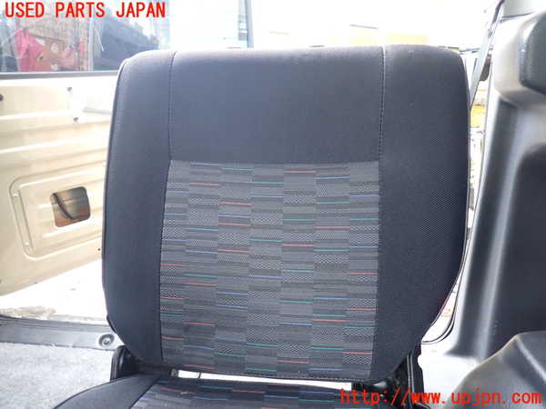 5UPJ-30247175]ジムニー シエラ(JB32W)左2列目シート 中古_m0002.jpg