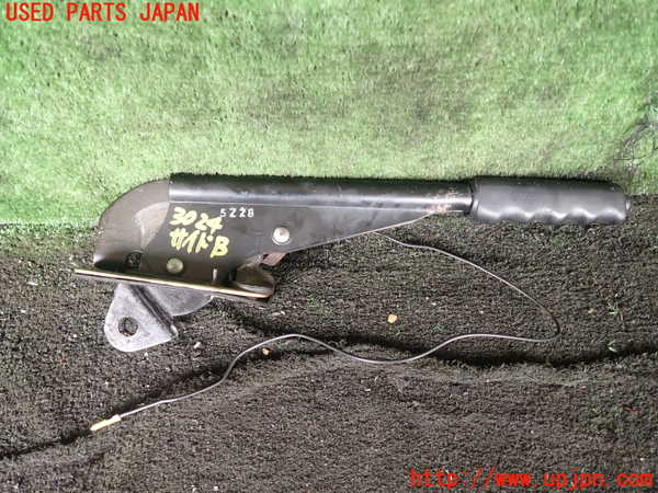 1UPJ-30247550]ジムニー シエラ(JB32W)サイドブレーキレバー 中古_m0001.jpg