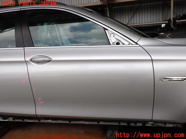 2UPJ-30251230]BMW 523i ツーリング(XL20)(F11)右前ドア 中古(43R-00050 M62)_m0001.jpg