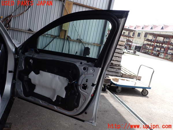2UPJ-30251230]BMW 523i ツーリング(XL20)(F11)右前ドア 中古(43R-00050 M62)_m0004.jpg