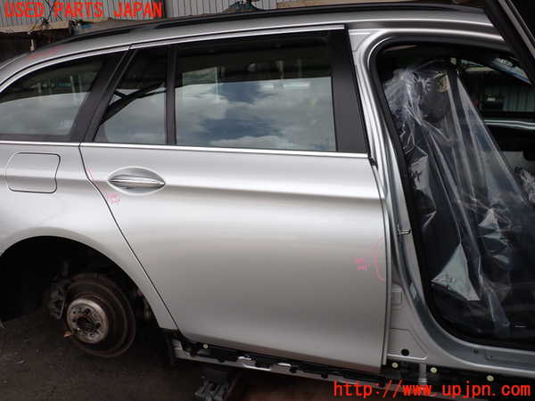 2UPJ-30251290]BMW 523i ツーリング(XL20)(F11)右後ドア 中古(43R-00049 M25)_m0001.jpg