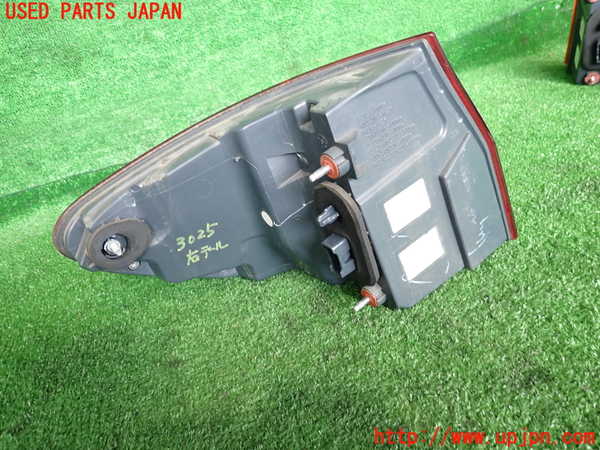 2UPJ-30251530]BMW 523i ツーリング(XL20)(F11)右テールランプ 中古_m0002.jpg