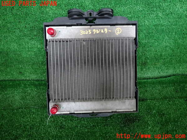 2UPJ-30252322]BMW 523i ツーリング(XL20)(F11)ラジエーター2 中古_m0003.jpg