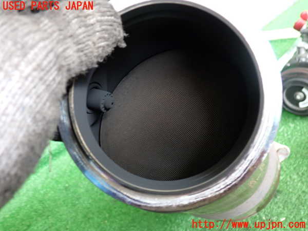 2UPJ-30252661]BMW 523i ツーリング(XL20)(F11)触媒1 中古_m0004.jpg