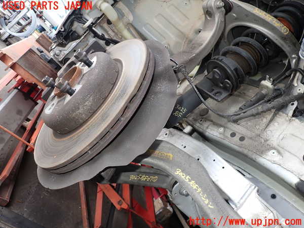 2UPJ-30254290]BMW 523i ツーリング(XL20)(F11)右フロントナックルハブ 中古_m0002.jpg