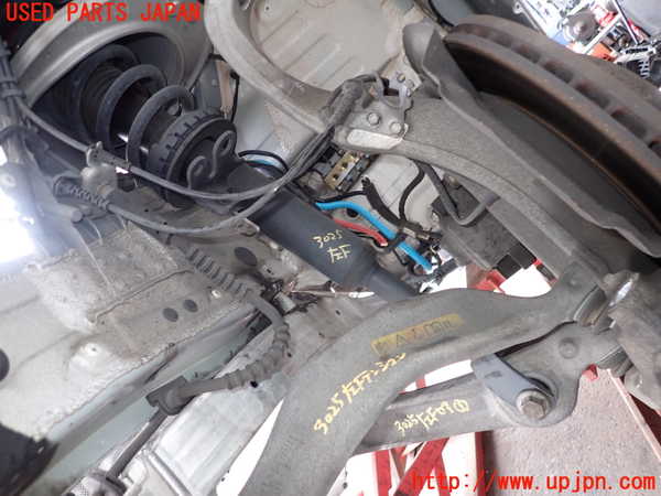 2UPJ-30255025]BMW 523i ツーリング(XL20)(F11)左フロントストラット 中古_m0001.jpg