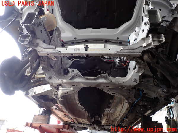2UPJ-30255285]BMW 523i ツーリング(XL20)(F11)フロントメンバー 中古_m0001.jpg
