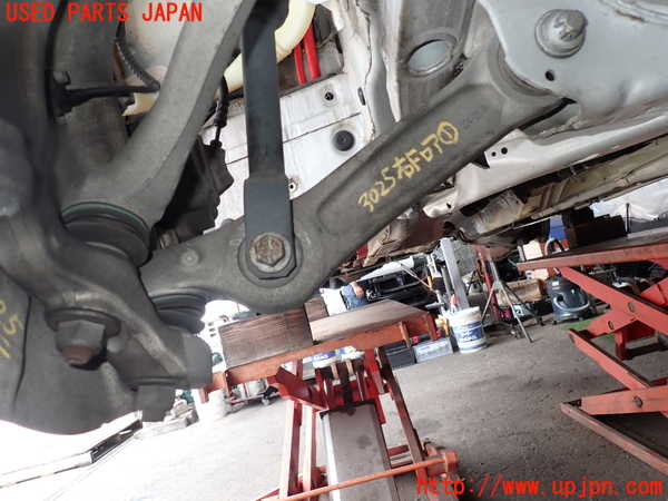 2UPJ-30255176]BMW 523i ツーリング(XL20)(F11)右フロントロアアーム1 中古_m0001.jpg