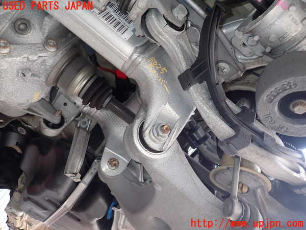 2UPJ-30255295]BMW 523i ツーリング(XL20)(F11)リアメンバー 中古_m0002.jpg