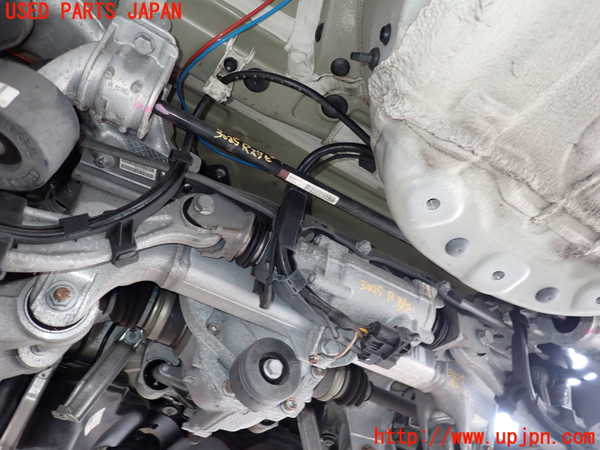 2UPJ-30255445]BMW 523i ツーリング(XL20)(F11)リアスタビライザー 中古_m0001.jpg