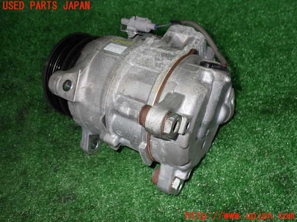 2UPJ-30256025]BMW 523i ツーリング(XL20)(F11)エアコンコンプレッサー 中古_m0002.jpg