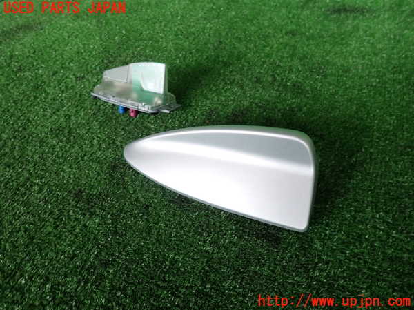 2UPJ-30256550]BMW 523i ツーリング(XL20)(F11)アンテナ 中古_m0003.jpg