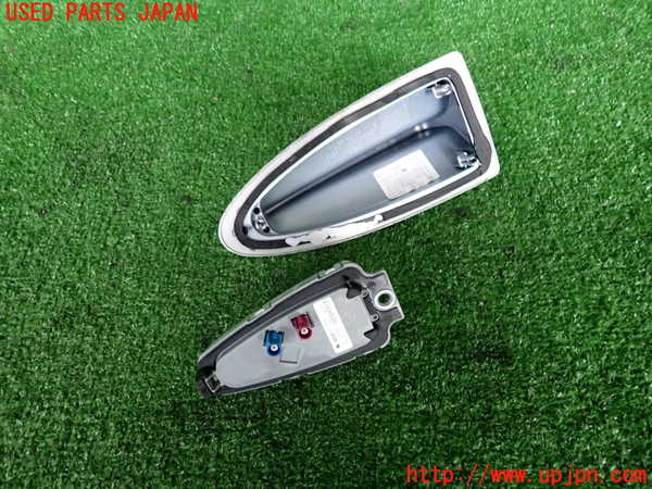 2UPJ-30256550]BMW 523i ツーリング(XL20)(F11)アンテナ 中古_m0004.jpg