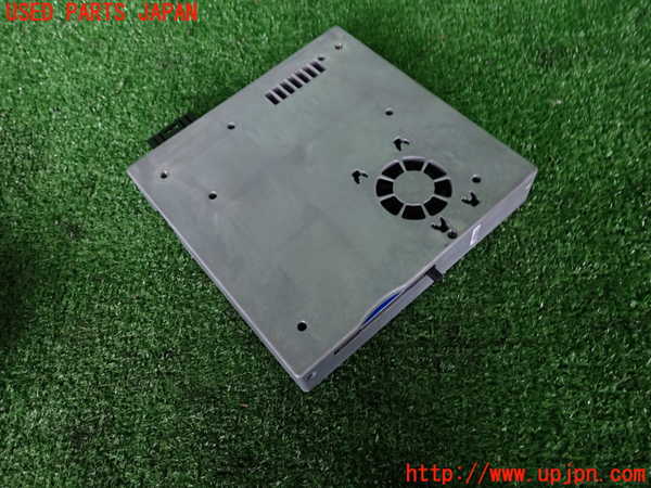 2UPJ-30256660]BMW 523i ツーリング(XL20)(F11)TVチューナー 中古_m0002.jpg