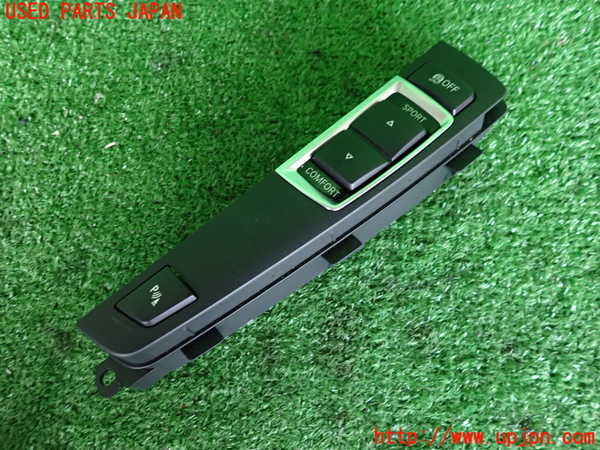 2UPJ-30256308]BMW 523i ツーリング(XL20)(F11)スイッチ3 (TRC OFF、走行モード切替、ソナー) 中古_m0001.jpg
