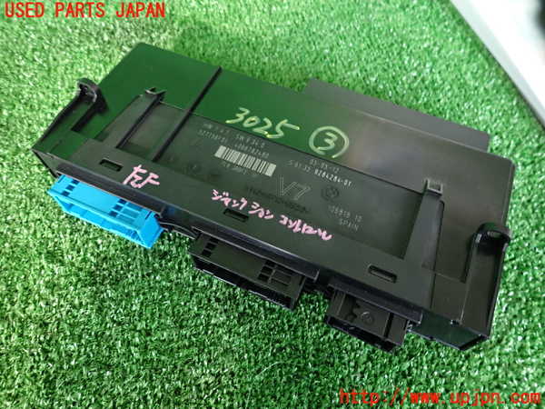 2UPJ-30256148]BMW 523i ツーリング(XL20)(F11)コンピューター3 (61.35 9284284-01) 中古_m0001.jpg