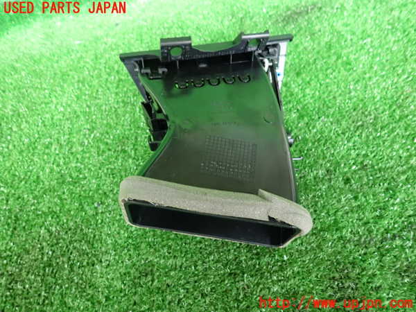 2UPJ-30257527]BMW 523i ツーリング(XL20)(F11)エアコン吹き出し口2 (右) 中古_m0002.jpg