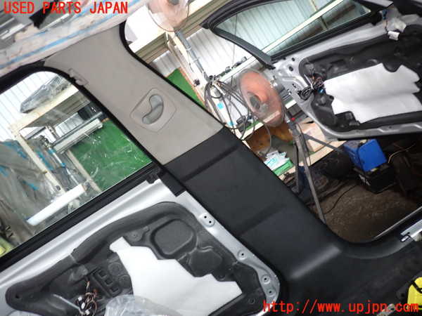 2UPJ-30257670]BMW 523i ツーリング(XL20)(F11)左センターピラートリム 中古_m0001.jpg