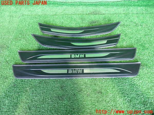 2UPJ-30257740]BMW 523i ツーリング(XL20)(F11)スカッフプレート 中古_m0001.jpg