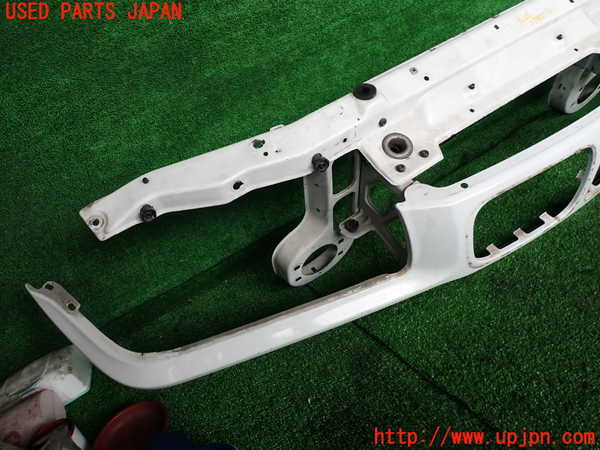 2UPJ-30261041]BMW 318is クーペ(BE19)(E36)コアサポート 中古_m0002.jpg