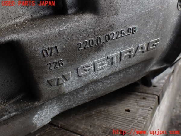 2UPJ-30263200]BMW 318is クーペ(BE19)(E36)ミッション MT 19 4S 中古_m0003.jpg