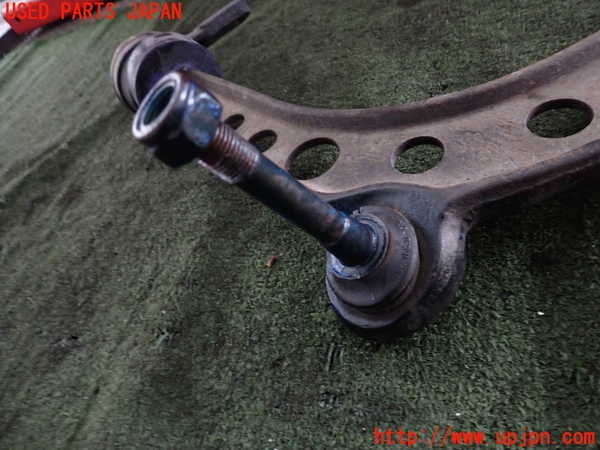 2UPJ-30265186]BMW 318is クーペ(BE19)(E36)左フロントロアアーム1 中古_m0002.jpg