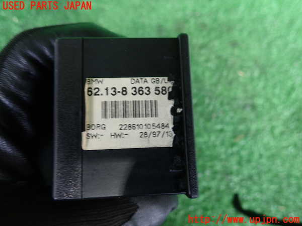 2UPJ-30267850]BMW 318is クーペ(BE19)(E36)時計 中古_m0003.jpg
