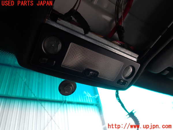 2UPJ-30266411]BMW 318is クーペ(BE19)(E36)ルームランプ1 1列目 中古_m0001.jpg