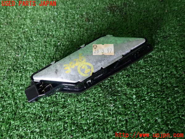 2UPJ-30266412]BMW 318is クーペ(BE19)(E36)ルームランプ2 2列目 右 中古_m0002.jpg