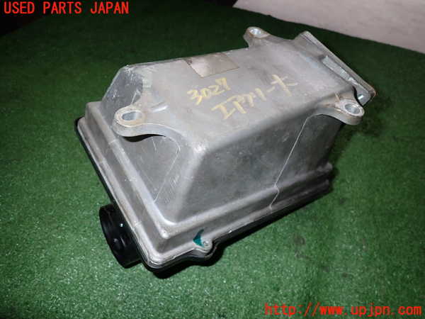 2UPJ-30272560]フィガロ(FK10)エアクリーナーボックス 中古_m0004.jpg