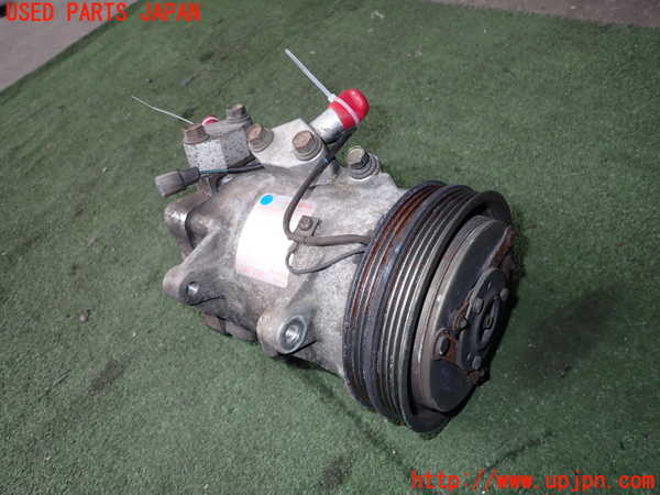 2UPJ-30276025]フィガロ(FK10)エアコンコンプレッサー 【ジャンク品】 中古_m0002.jpg