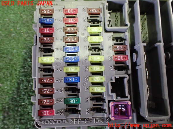 2UPJ-30286741]シビック タイプR ユーロ(FN2)ヒューズボックス1 中古_m0002.jpg