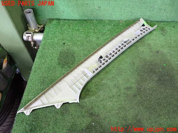5UPJ-30287660]シビック タイプR ユーロ(FN2)左フロントピラートリム 中古_m0002.jpg