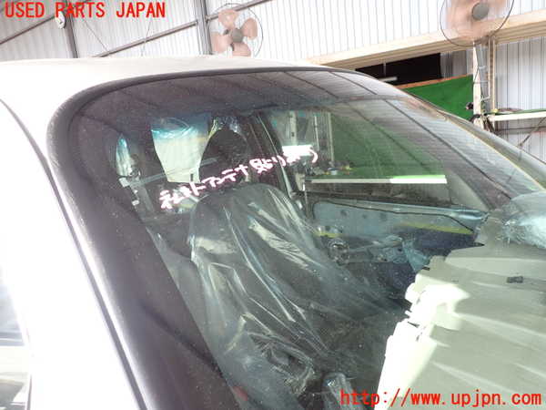2UPJ-30291195]PTクルーザー(PT2K20)フロントガラス (43R-000495 CM50) 中古_m0002.jpg